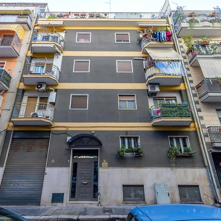 Moderno A Near Policlinico