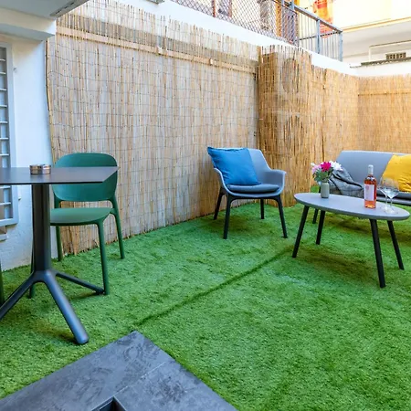 Moderno A Near Policlinico Apartamento